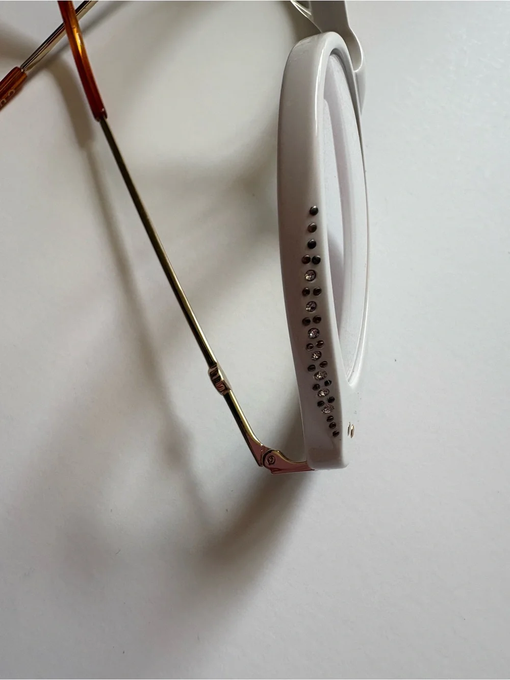 Gucci Glasses - Picture 14 of 16
